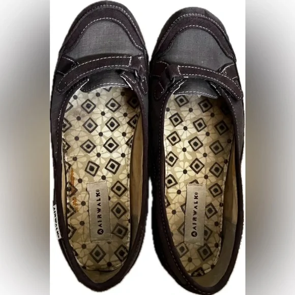 Airwalk Brown Slip-On Loafer shoes. Women’s size 8.5. Excellent condition. - Picture 1 of 8